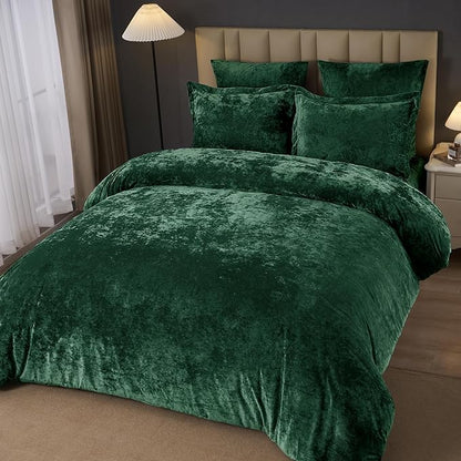 PHF Crushed Velvet Comforter Set King Size, 5-Piece Luxury Winter Bedding Sets with 2 Euro Shams, Heavyweight Warm Fluffy Velvet Bed Spread, Glam Home Decor, Emerald Green