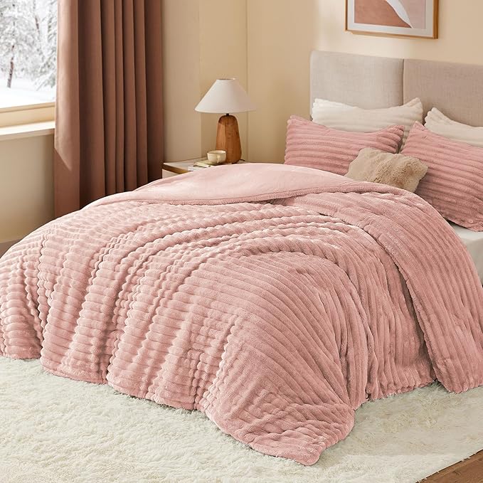 BEDELITE Fleece Queen Comforter Set -Super Soft & Warm Fluffy Dusty Pink Bedding, Luxury Fuzzy Heavy Bed Set for Winter with 2 Pillow Cases