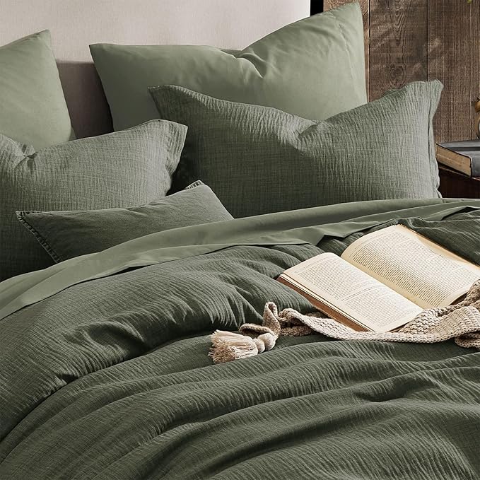 Geniospin Oversized King Comforter Set - 7 Pieces Comforter Oversized King, Soft Solid Bedding Set for All Season, Textured Bed in a Bag with Sheets, Pillowcases & Shams (Dark Green, 120''x98'')