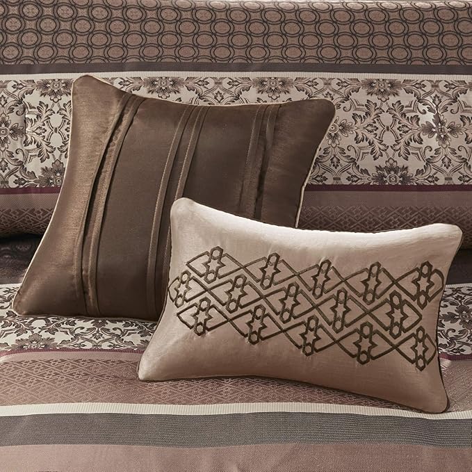 Madison Park Princeton Cozy Comforter Set - Luxurious Jaquard Traditional Damask Design, All Season Down Alternative Bedding with Matching Shams, Decorative Pillow, King(104"x92"), Red 7 Piece