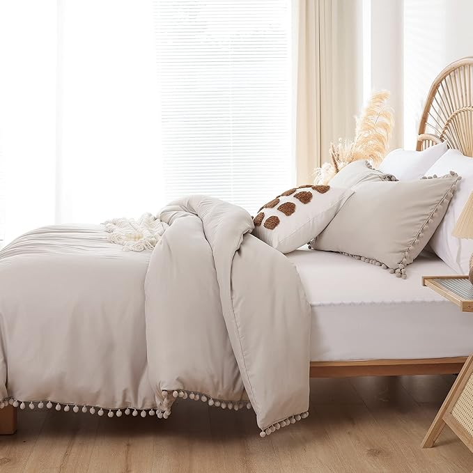 YIRDDEO King Size Comforter Set - King Size Comforter with Ball Pom Fringe, Soft King Bedding Set for All Seasons - 3 Pieces, 1 Comforter (104"x90"inches) & 2 Pillow Shams(20"x36"), Oatmeal