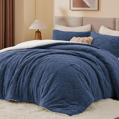 BEDELITE Fluffy Twin Comforter Set - Super Soft Sherpa Navy Comforter for Twin Size Bed, Luxury Warm Bedding Set for Winter, Fuzzy Bed Set 2 Piece (1 Comforter, 1 Pillowcase)