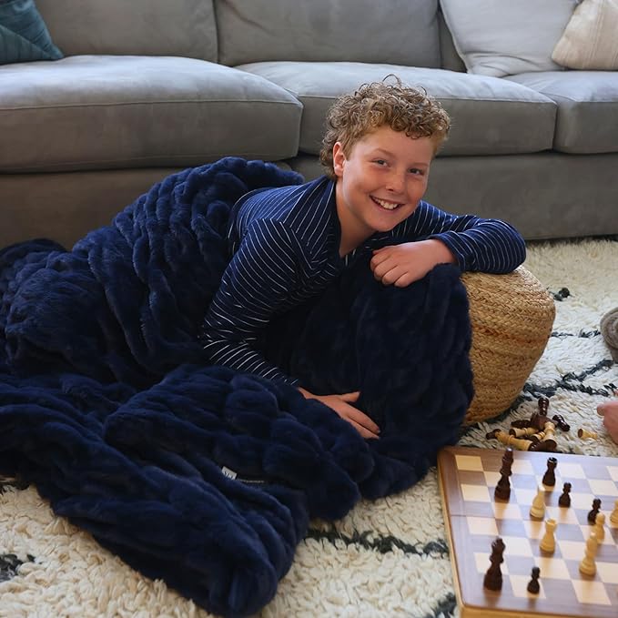 Minky Designs Midnight Horizon Minky Blanket – Ultra Soft Faux Fur Throw Blanket for Couch, Bed & Home – Fluffy, Warm & Luxurious – Chic Collection (Large, 60x72)