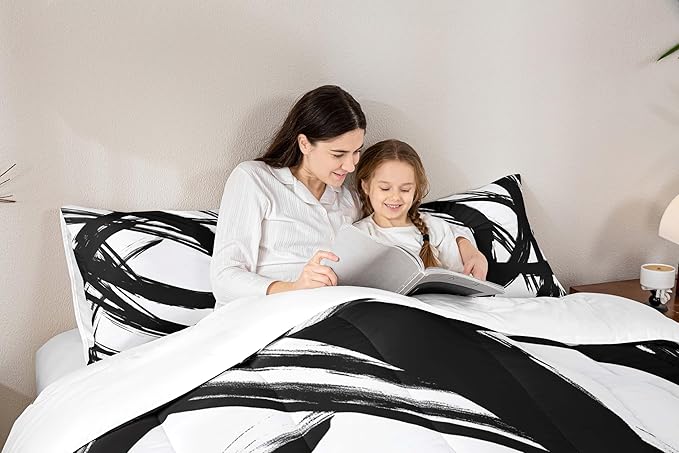 Erosebridal Black and White Abstarct Toddler Bedding Set,Aesthetic Geometric Comforter Set for Minimalists,Graffiti Stripes Lines Quilt,Contemporary Boho Modern Art Duvet Insert for Minimalism