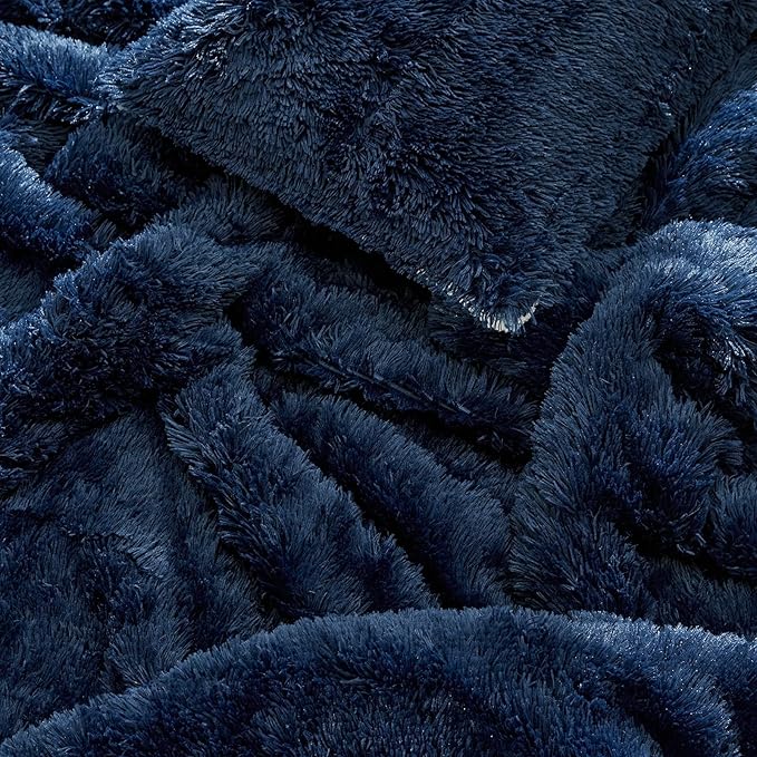 Flysheep Luxury Faux Fur Full/Queen Size Winter Comforter Set Shaggy Velvet Navy Blue Long Hair, 3 Pieces Plush Flannel Sherpa Backing Reversible Soft Microfiber Super Warm Bedding Set for Holiday
