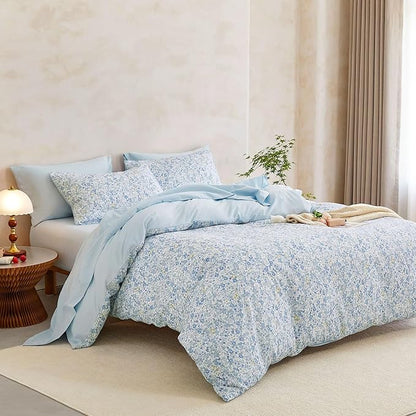 Wake In Cloud - Floral Comforter Set with Sheets, Cute Vintage Flower Cottagecore Aesthetic for Women Teen Girls, 7 Pieces Bed in a Bag, Light Blue, Full Size