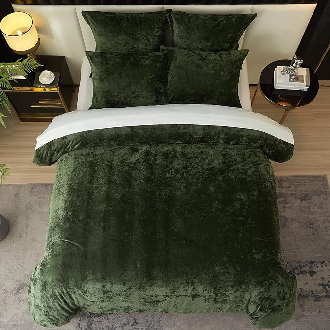 Ivellow Crushed Velvet Comforter Set King Green Comforter Set 5pcs Ultra Soft Lightweight Breathable Bedding Set Luxury Cozy Flannel Comforter King Size (1 Comforter,2 Pillow Shams, 2 Euro Shams