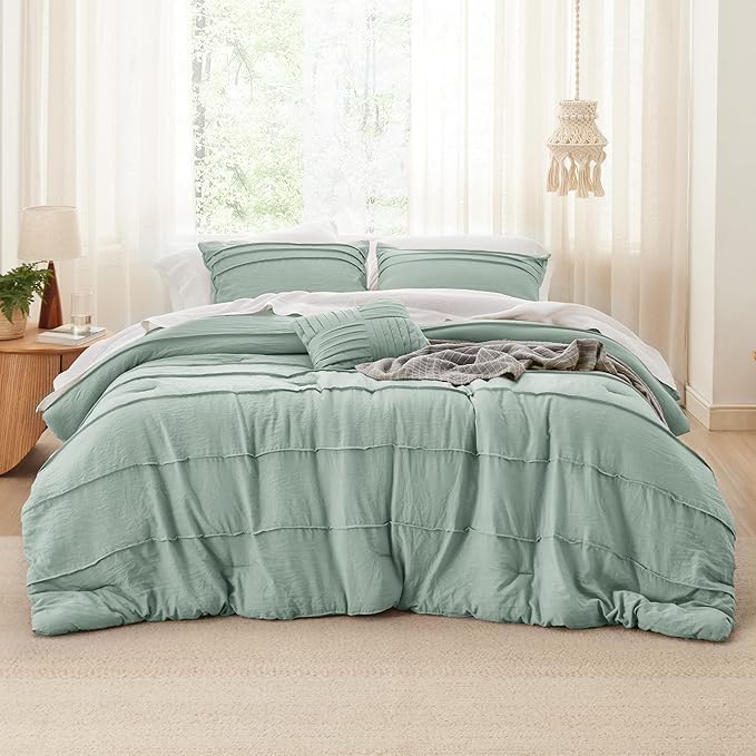 Bedsure California King Comforter Set - 4 Pieces Pinch Pleat Bed Set, Sage Green Boho Bedding for All Season, 1 Soft Comforter, 2 Pillowcases, 1 Decorative Pillow