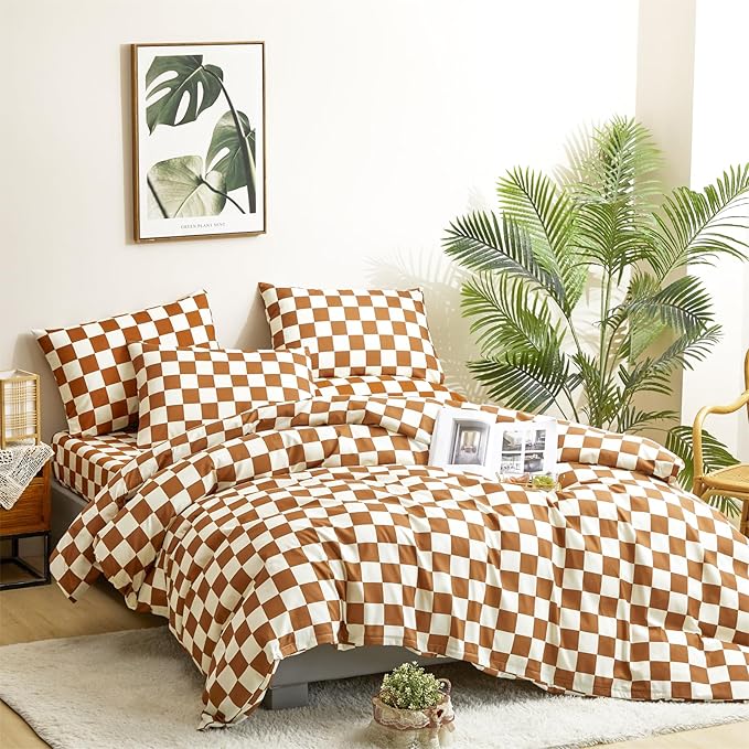 CLOTHKNOW Brown Plaid California King Comforter Set Grid Bedding Comforter Sets Soft All Season Checker Caramel Comforter with 2 x Pillow Cases
