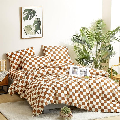 CLOTHKNOW Brown Plaid California King Comforter Set Grid Bedding Comforter Sets Soft All Season Checker Caramel Comforter with 2 x Pillow Cases