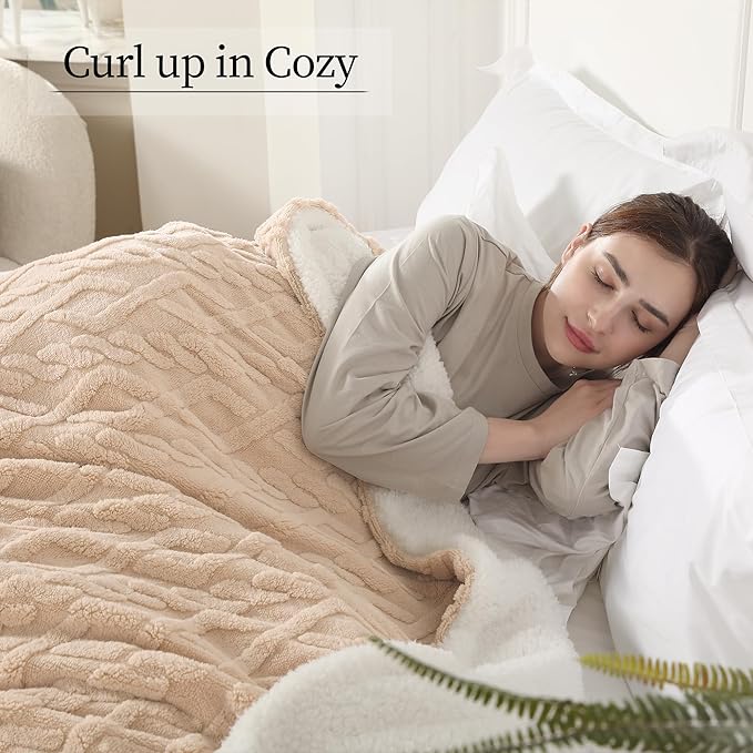 Electric Heated Blanket 50x60 Inches Heated Throw with 5 Fast Heating Levels & 4 Hours Auto Off, Fuzzy Soft Cozy Sherpa Blanket for Couch Sofa, ETL&FCC Certification, Beige