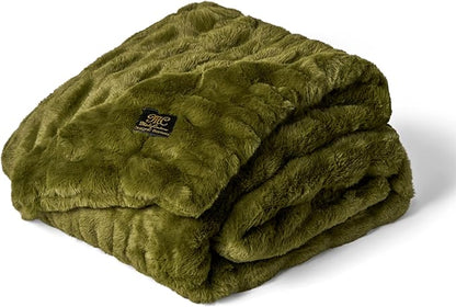 Minky Couture Hugs Blanket - Extra Plush Blanket for Premium Gifting - Stretchy Bubbled Cozy Throw - Silky Smooth - Durable & Machine-Washable - Travel-Friendly - Adult, Camp Green