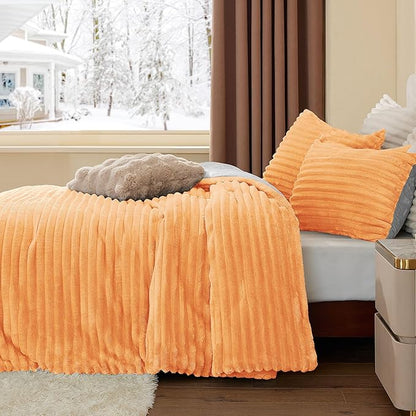 BEDELITE Fleece Queen Comforter Set -Super Soft & Warm Fluffy Coral Bedding, Luxury Fuzzy Heavy Bed Set for Winter with 2 Pillow Cases