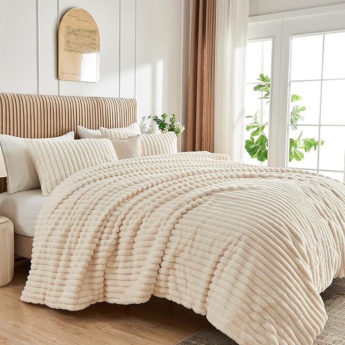 Lotus Karen Faux Fur King Size Comforter Set 3 Pieces – Soft Fluffy White Comforter Full Size, Vertical Striped Faux Rabbit Fur Fuzzy Warm Bedding Set（1 Comforter and 2 Pillowcases）