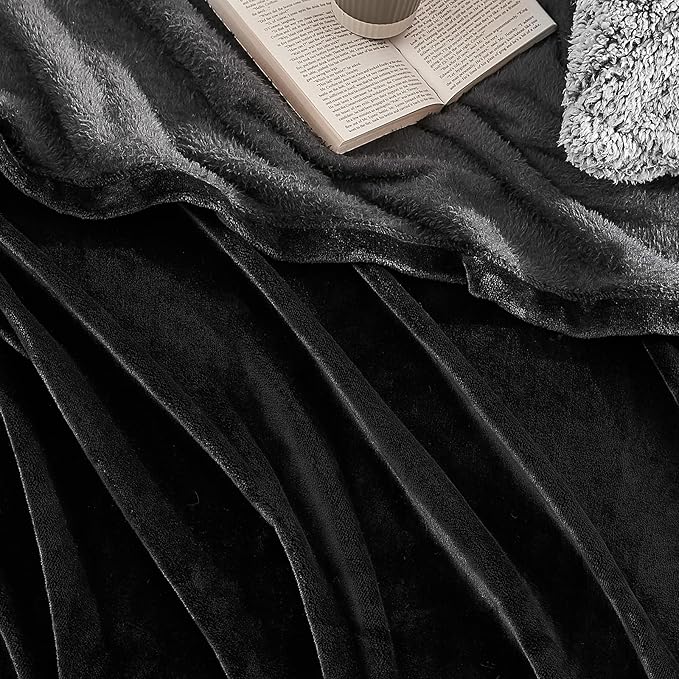 Hansleep Fleece Black King Blanket, Super Soft Flannel Fuzzy Plush Cozy Blanket for All Seasons, Black, King 90x108 Inches