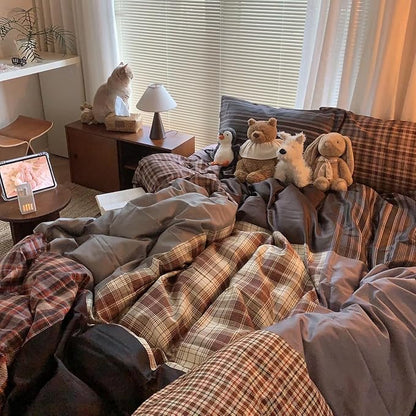 Nayoroom Plaid Comforter Set Queen Size Vintage Brown Patchwork Checkered Comforter 3 Pieces Soft Lightweight Farmhouse Dorm Bedding Set for All Seasons