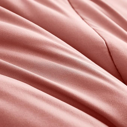 Maple&Stone Queen Size Comforter Set 7 Pieces Bed in a Bag - Down Alternative Bed Set with Sheets, Pillowcases & Shams, Soft Reversible Duvet Insert for Queen Bed, Pink and Grey