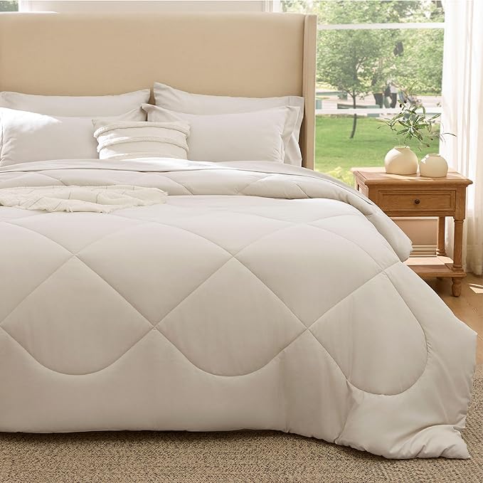 Bedsure 5 Pieces Twin Comforter Set Premium Series, Hotel Luxury Soft Bed in a Bag, Goose Down Alternative, Safe for Sensitive Skin Bedding Comforter All Season Medium Warmth, Beige Wavy Quilted