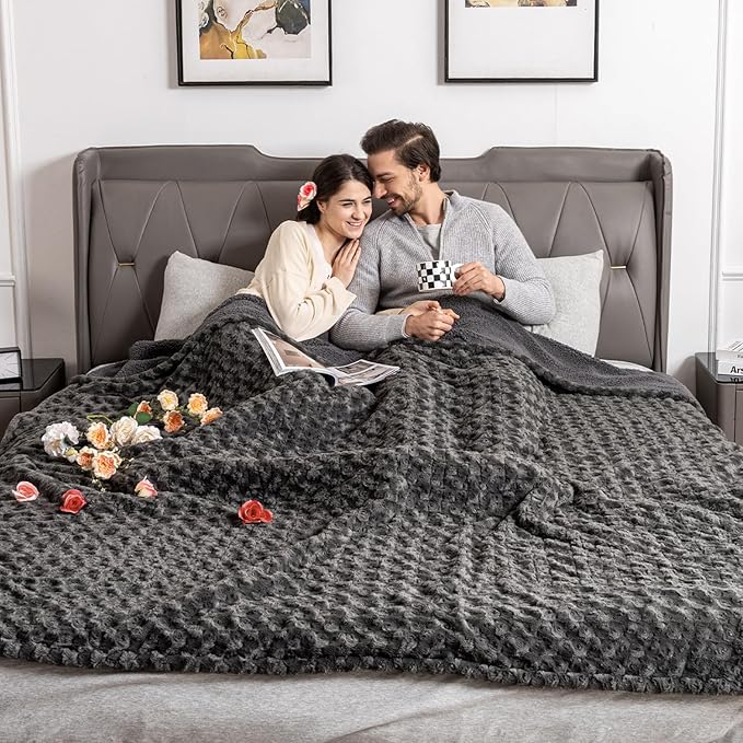 WOOMER Heated Blanket Queen Size 84" x 90", Electric Blanket with Dual Controls, 0.5-12 Hours Timer & 10 Heating Levels, ETL Certified, Dark Grey Rose Patterns Faux Fur & Sherpa, Machine Washable