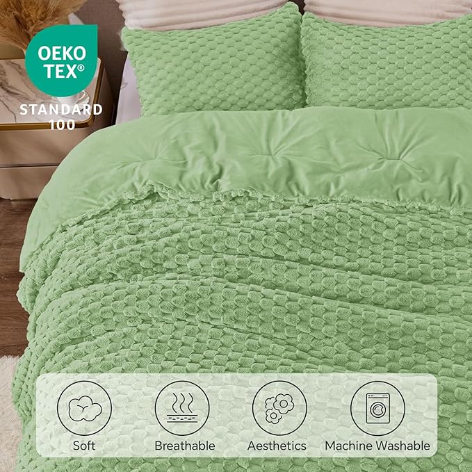 BEDELITE Fluffy Queen Comforter Set - Grass Green Fleece Soft Comforter for Queen Size Bed, Luxury Warm Bedding Set for Winter, Fuzzy Bed Set 3 Pieces (1 Comforter, 2 Pillowcases)