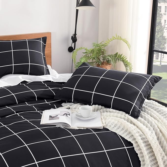 Andency Black Grid Comforter Set Queen(90x90Inch), 3 Pieces (1 Plaid Comforter and 2 Pillowcases) Black Plaid Comforter Set, Lightweight Microfiber Gingham Geometric Comforter Bedding Set