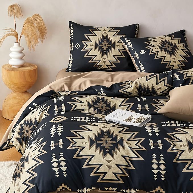 Wake In Cloud - Western Comforter Set, Boho Southwestern Rustic Farmhouse Style with Aztec Geometric Block Pattern, Soft Lightweight Bedding, 3 Pieces, Tan Black, Queen Size