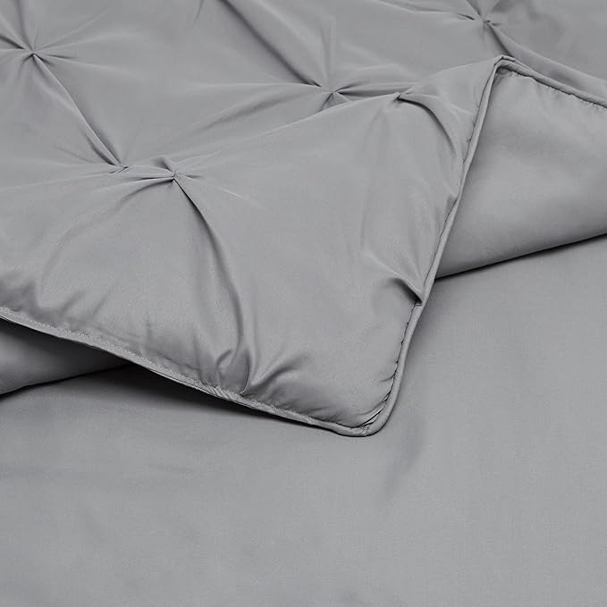 Amazon Basics Soft, Lightweight King Size Comforter Set, All-Season Down-Alternative 3-Piece Bedding Set, Pinch Pleat Design with Piped Edges, Dark Grey