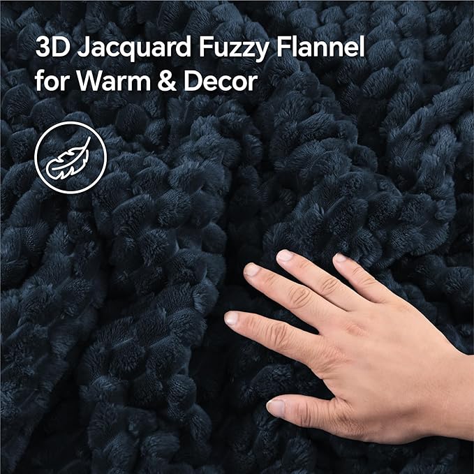 BEDELITE Fluffy Queen Comforter Set - Navy Blue Fleece Soft Comforter for Queen Size Bed, Luxury Warm Bedding Set for Winter, Fuzzy Bed Set 3 Pieces (1 Comforter, 2 Pillowcases)