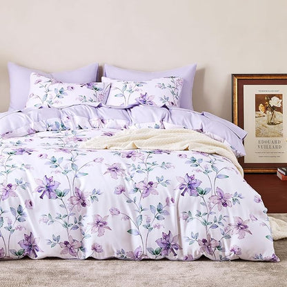 Wake In Cloud - Floral Comforter Set, Cottagecore Cottage Rustic Farmhouse Style with Botanical Flowers and Leaves Pattern, Soft Lightweight Bedding, 3-Piece, Purple White, Queen Size