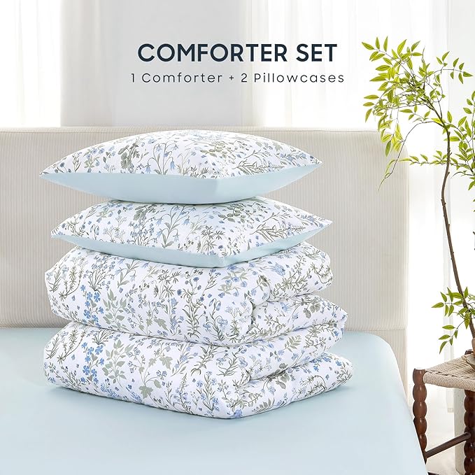 Wake In Cloud - Floral Comforter Set, Shabby Chic Cottage Garden Botanical Flower Style with Elegant Wildflower Pattern, Soft Lightweight Bedding, 3 Pieces, Blue White, Full Size