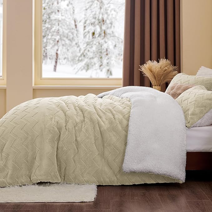 BEDELITE Fluffy Twin Comforter Set - Super Soft Sherpa Linen Comforter for Twin Size Bed, Luxury Warm Bedding Set for Winter, Fuzzy Bed Set 2 Piece (1 Comforter, 1 Pillowcase)