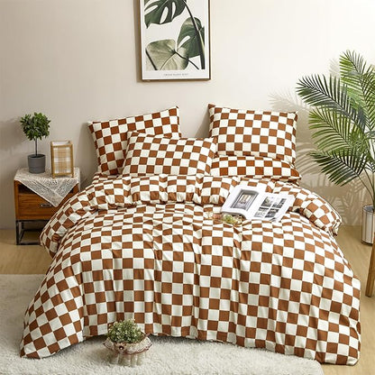 CLOTHKNOW Brown Grid King Size Comforter Set Plaid Bedding Comforter Sets Soft Checker Caramel Comforter with 2 x Pillow Cases