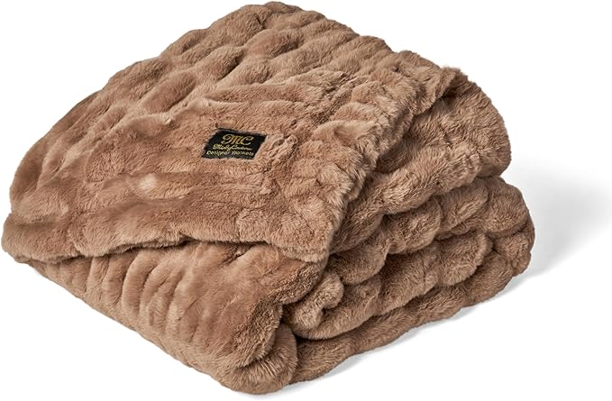 Minky Couture Hugs Blanket - Extra Plush Blanket for Premium Gifting - Stretchy Bubbled Cozy Throw - Silky Smooth - Durable & Machine-Washable - Travel-Friendly - Travel, Milk Chocolate