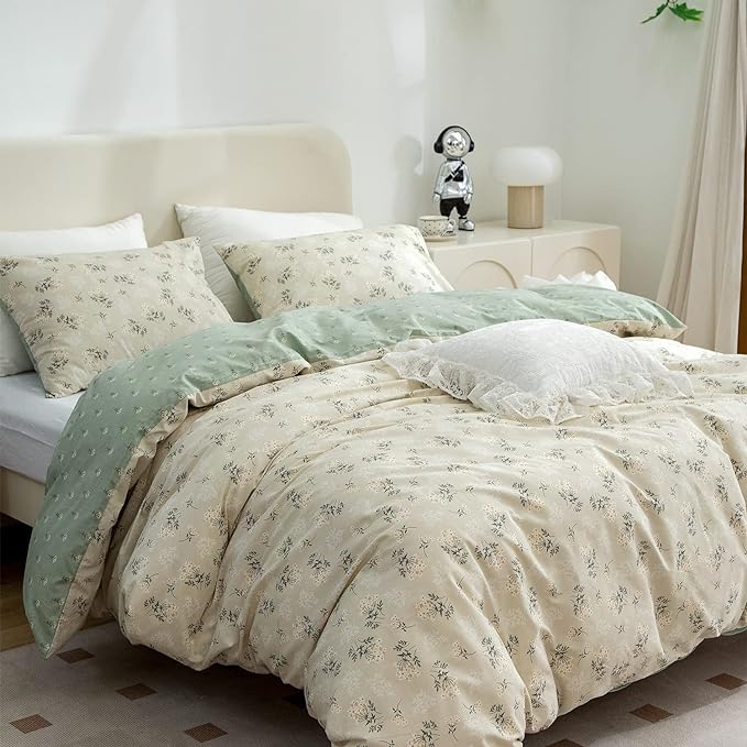 King Comforter Set - Soft Cute Floral Bedding, Green Flower Print Botanical Garden Style, 1 Comforter and 1 Pillowcases for All Seasons