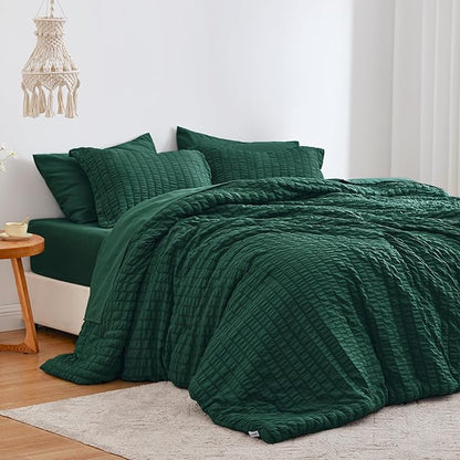 Love's cabin Seersucker Dark Green King Size Comforter Set, 7-Piece All Season Lightweight Bed in a Bag Bedding Set with Comforter, Flat Sheet, Fitted Sheet, Pillowcases and Shams | Soft, Breathable, Lightweight