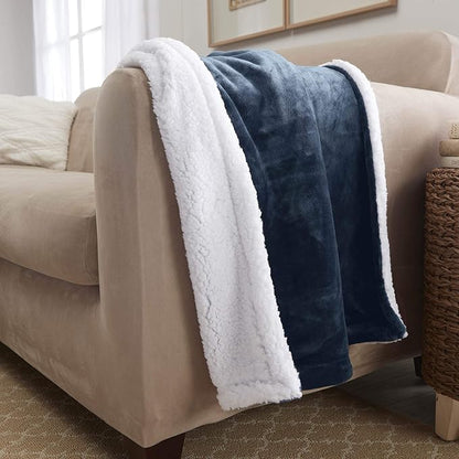 Genteele Sherpa Throw Blanket Super Soft Reversible Ultra Luxurious Plush Blanket, 50 x 60 inches, Navy/White