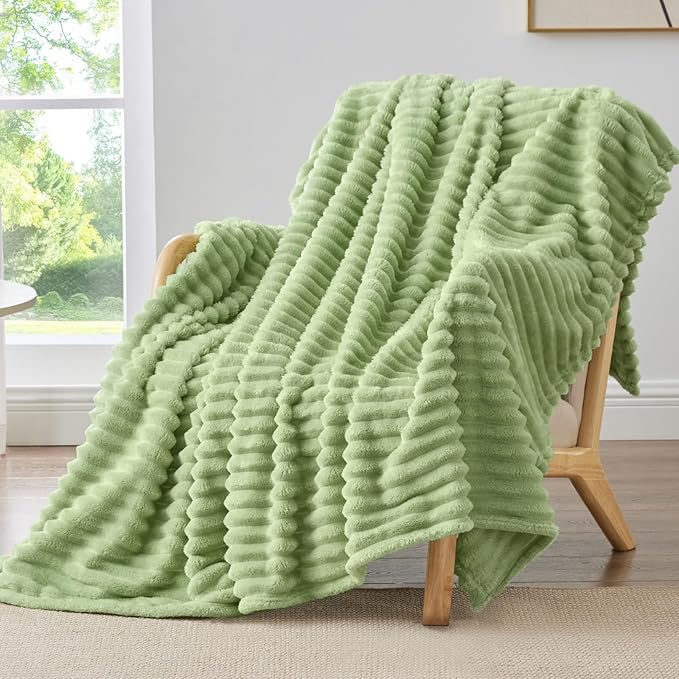 BEDELITE Twin Blanket for Couch & Bed, 300GSM Soft & Warm Fleece Blanket, Decorative and Giftable Striped Sage Green Blankets for Women, Men, 60"x80"