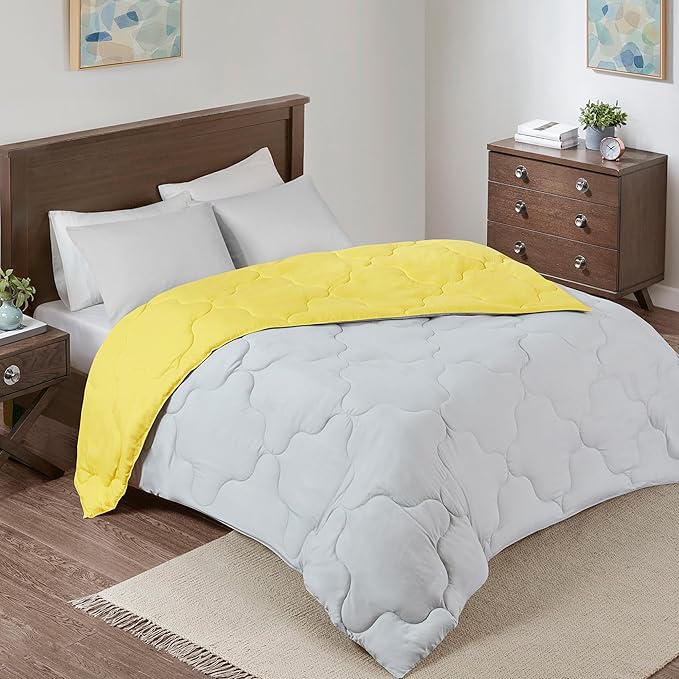 Comfort Spaces Vixie Reversible Comforter Set - Trendy Casual Geometric Quilted Cover, All Season Down Alternative Cozy Bedding, Matching Sham, Grey/Yellow, Full/Queen 3 piece