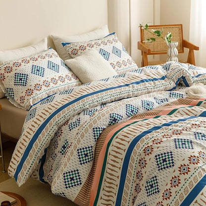 CLOTHKNOW Aztec Bohemian Queen Comforter Set 3Pcs Boho Bedding Comforter Sets White Blue Comforter American Tribal Navajo Queen Size Comforter Sets