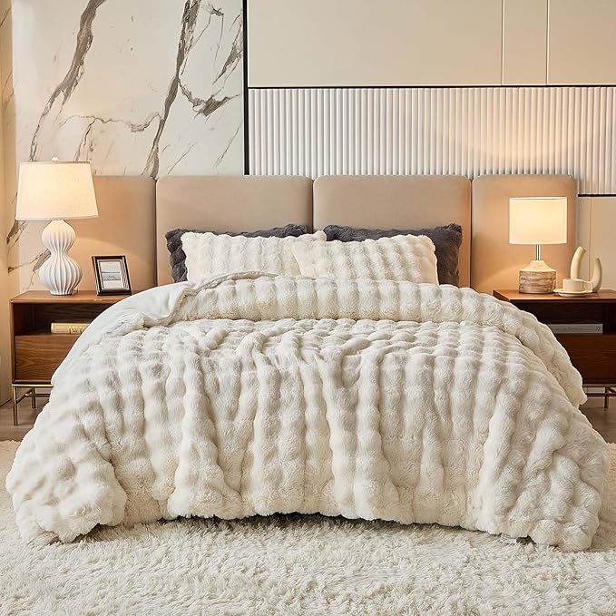 Queen Faux Rabbit Fur Comforter Set - 3 Pieces Fluffy Bedding Set Ultra Soft Warm Shaggy Winter Flannel Bed Set, Luxury Skin Friendly Sherpa Comforter Set & Pillow for Thanksgiving Beige Cream White