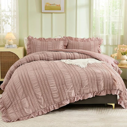 WONGS BEDDING Pink Comforter Set Queen,3 Pieces Ruffle Farmhouse Shabby Chic Boho Comforter for Queen Bed,Soft Seersucker Textured Bedding Set with 1 Ruffle Comforter,2 Tufted Pillowcases 90"×90"