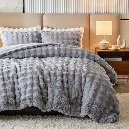 Twin Faux Rabbit Fur Comforter Set - 3 Pieces Fluffy Bedding Set Ultra Soft Warm Shaggy Winter Flannel Bed Set, Luxury Skin Friendly Sherpa Comforter Set & 2 Pillow Shams for Thanksgiving Light Gray