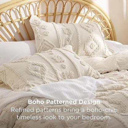 Bedsure Boho Tufted Beige Comforter King Size, GentleSoft™ 3 Pieces Boho Farmhouse Decor Bedding, Exquisite Shabby Chic Bedding for All Seasons, 1 Bed Comforter, 2 Pillow Shams, 104x90 Inches
