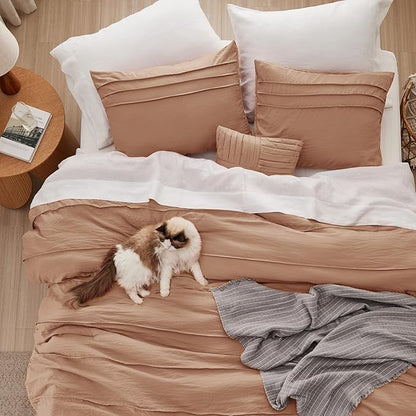 Bedsure King Comforter Set - 4 Pieces Pinch Pleat Bed Set, Taupe Boho Bedding for All Season, 1 Soft Comforter, 2 Pillowcases, 1 Decorative Pillow
