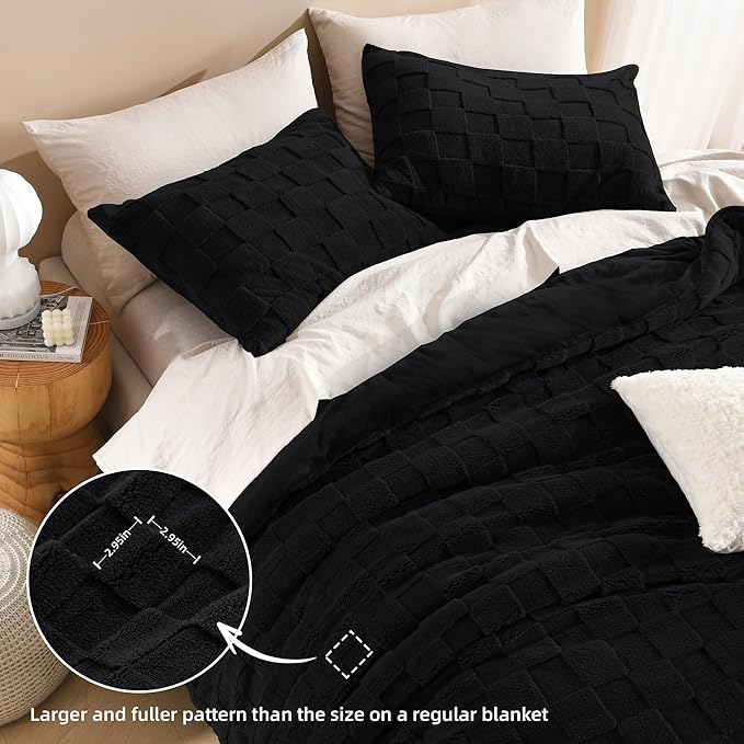 Litanika Fluffy Twin Size Comforter Set Black, 3 Pieces Warm Sherpa Fleece Winter Bedding Set, Jacquard Checkered Plush Fuzzy Bed Set(1 Comforter, 2 Pillowcases)