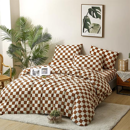 CLOTHKNOW Brown Grid King Size Comforter Set Plaid Bedding Comforter Sets Soft Checker Caramel Comforter with 2 x Pillow Cases