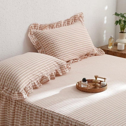 mixinni Vintage Pink Gingham Ruffle Comforter Set 3-Piece Washed Cotton King Size Grid Bedding Set with Geometric Checkered Pattern, Farmhouse Chic Soft Fluffy Comforter for All-Season