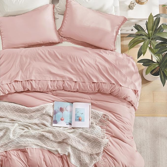 Andency Pink Comforter Set Queen Size for Girls, Blush Boho Women Tassel Lightweight Bedding Comforter Sets, 3 Pieces All Season Soft Fluffy Fringe Bed Set (90x90In Comforter & 2 Pillowcases)