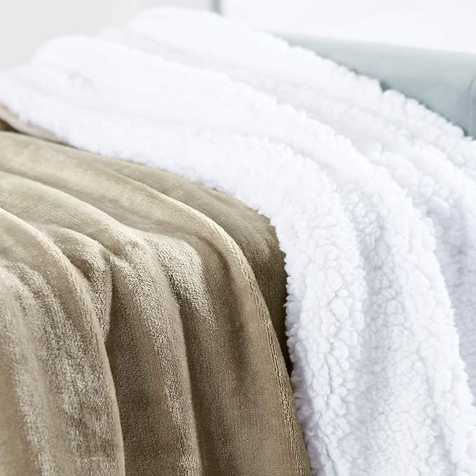 Genteele Sherpa Throw Blanket Super Soft Reversible Ultra Luxurious Plush Blanket, 60 x 70 inches, Taupe/White