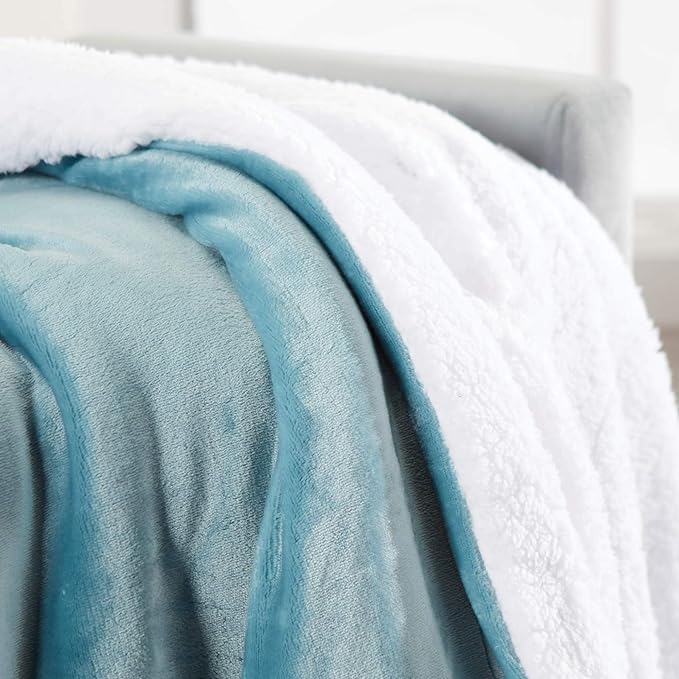 Genteele Sherpa Throw Blanket Super Soft Reversible Ultra Luxurious Plush Blanket, 50 x 60 inches, Tourmaline Blue/White